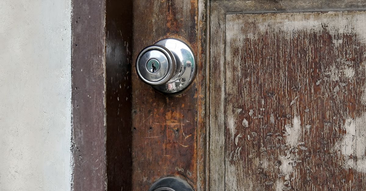 Our Door Knob Lock Replacement Process — Damage-Free Where Possible — Iron Locksmiths